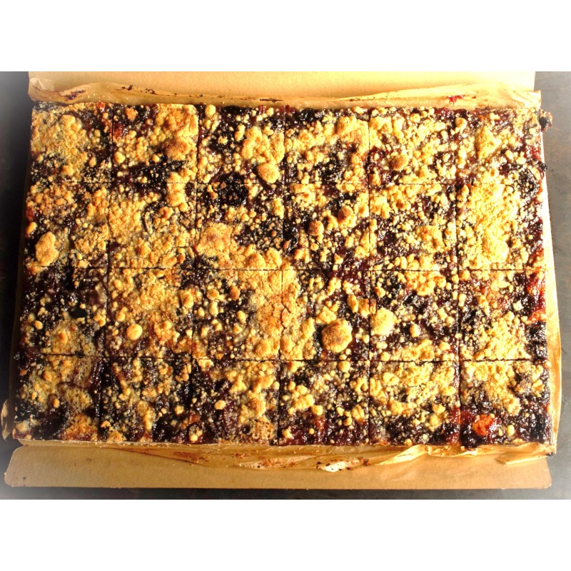 MN Crumble aux Prunes prédécoupé en 24 portions